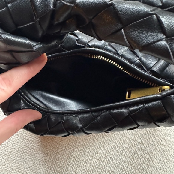 Black Woven Leather Handbag - Picture 5 of 5